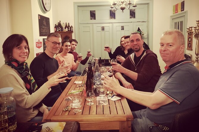 2 Hour Beer Tasting with Local Beer Sommelier in Brussels - Four Belgian beers, four different ways to taste