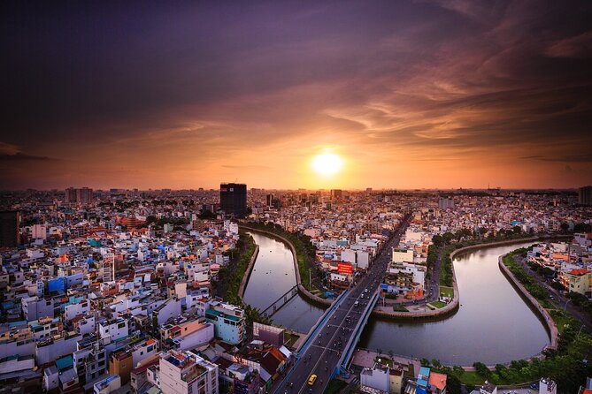Amazing night with Saigon Skydeck and local beer tasting - The guide can make or break the evening