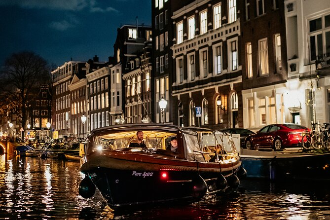 Amsterdam Small-Group Evening Canal Cruise Including Wine, Craft Beer, Cheese - The captain can shape the whole evening