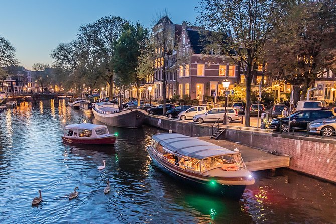 Amsterdam Small-Group Evening Canal Cruise Including Wine, Craft Beer, Cheese - Choose the time carefully for changing light