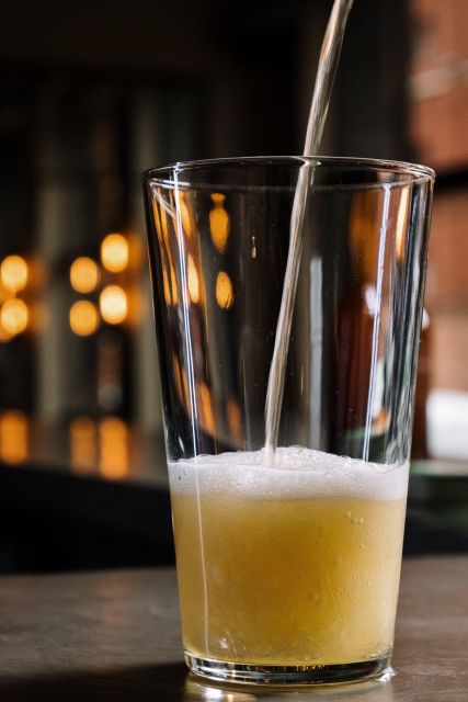 Antwerp: Guided Beer Tasting Tour with Beer Expert - Rain or shine in Antwerp