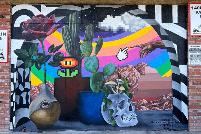 Arts District & Brewery Row - Where the Las Vegas Locals Go - Antique Alley Mall and the pleasure of browsing