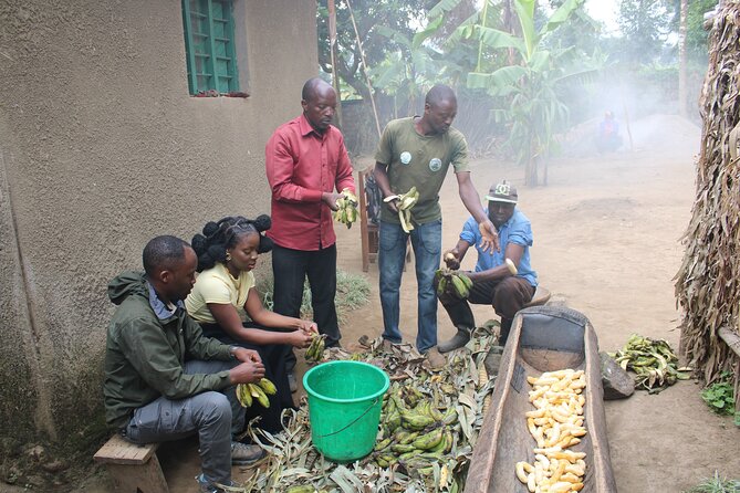 Banana beer brewery - Small groups and the guide’s role