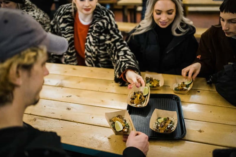 Belfast: Guided Craft Beer and Street Food Tour - What happens during the 3.5-hour route