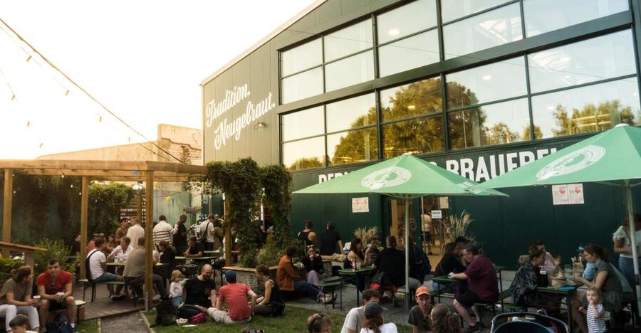 Berlin: Berliner Berg Brewery Tour with Beer Tasting - What the beer styles tell you about Berlin