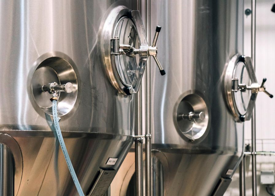 Berlin: Berliner Berg Brewery Tour with Beer Tasting - Practical limits you should know before booking