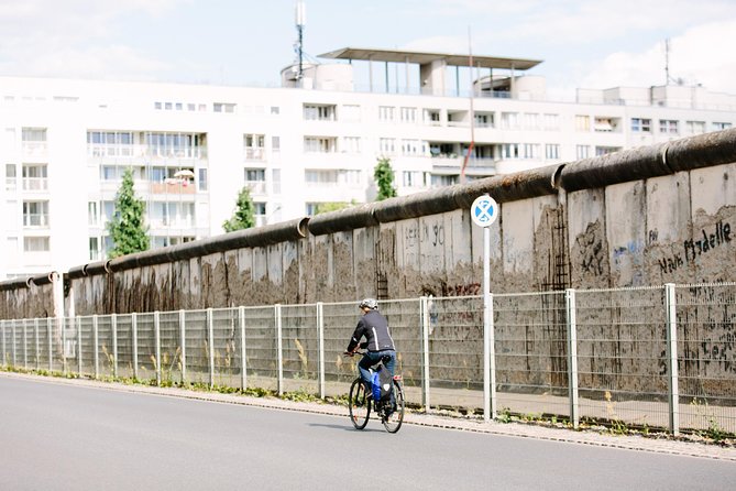 Berlin City Bike Tour with Beer Garden Stop - Reichstag and the Nazi rise to power