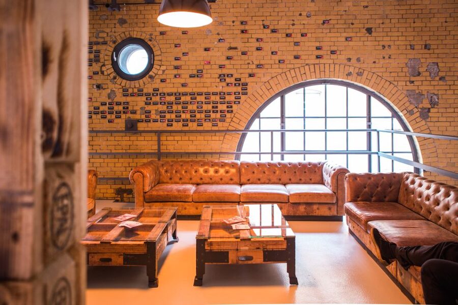 Berlin: Mampe Schnapps Brewery Tour and Tasting (IN ENGLISH) - Seeing how Mampe makes its spirits