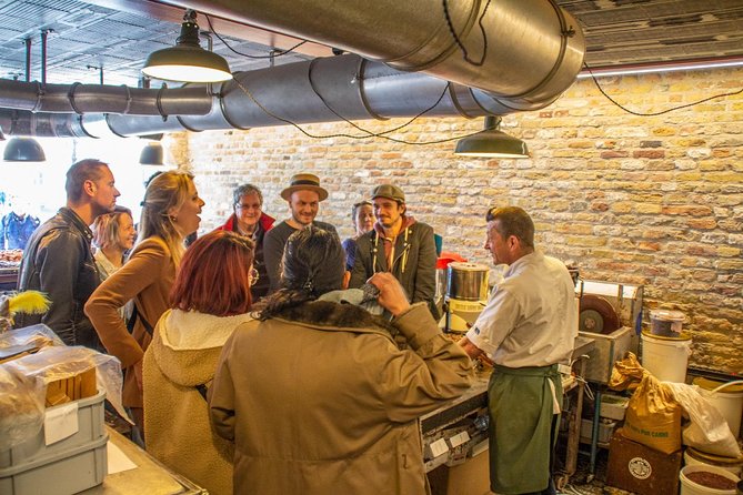 Best of Bruges: History, Chocolate & Beer Tour - A smart first look at Bruges