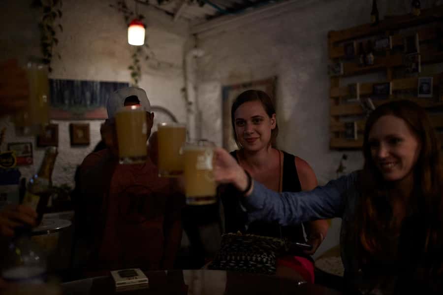 Bogotá: Craft Beer Tour with Tasting - Meeting at Cranky Croc and getting acquainted