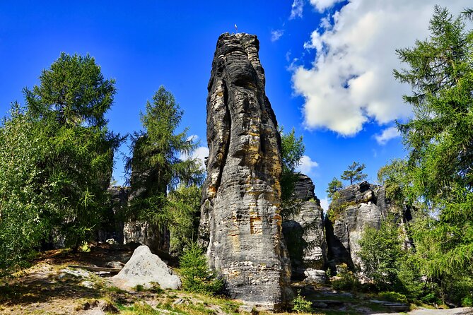 Bohemian Switzerland From Prague with Brewery Tour & Beer Tasting - Guides, group size, and the value of the included extras
