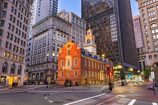 Boston: Freedom Trail History Tour and Brewery Taste - Boston Common closes the historic walking portion
