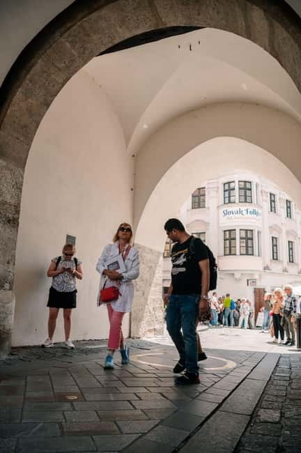 Bratislava: Private Walking Tour with Optional Beer Tasting - Franciscan Square and Primate’s Palace