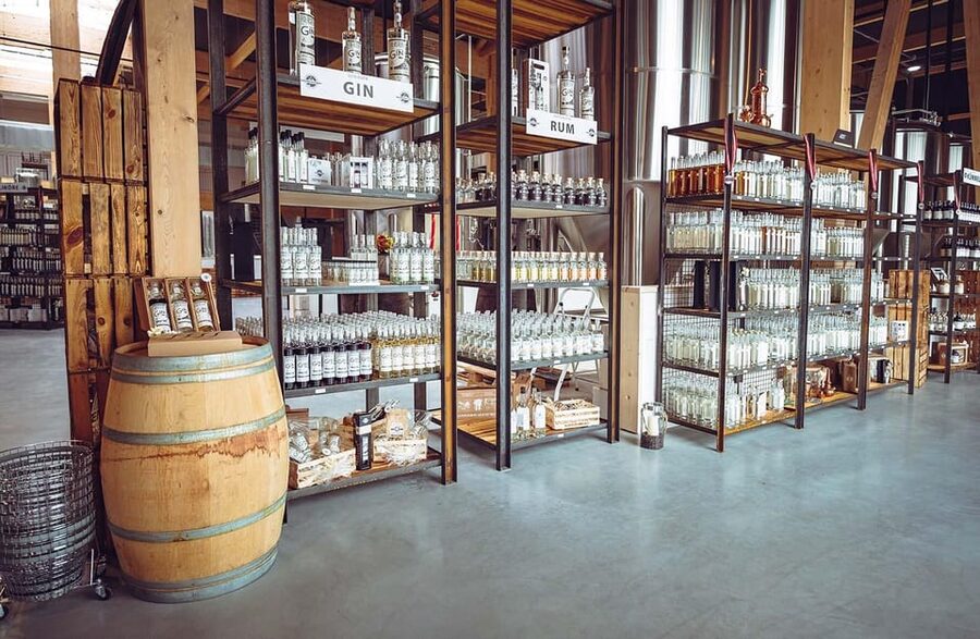 Brewery tour with guide! - From raw ingredients to the brewhouse
