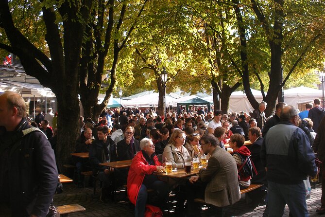 Brewing Through the Ages: A Tour of Munich's Beer Culture - What happens during the three-hour walk
