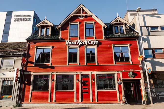Brews and Views City Walking Tour in Tromsø with Beer Tasting - Why Ølhallen is the main attraction