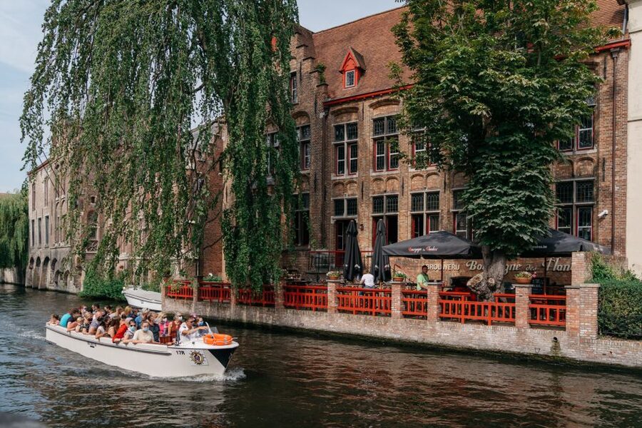 Bruges: Bourgogne des Flandres Brewery and Distillery Visit - What the $18 price gets you