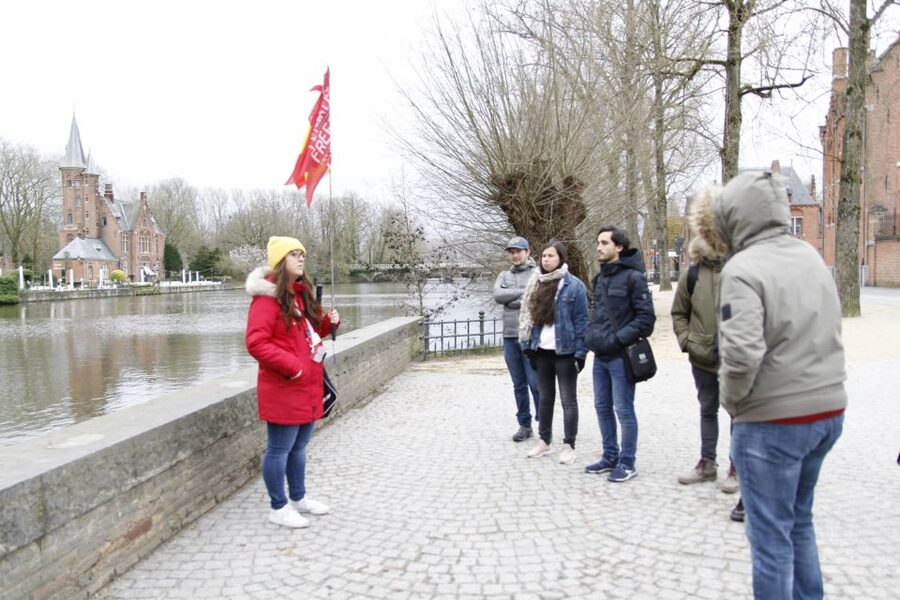 Bruges: History, Chocolate and Beer Walking Tour - Bourgogne des Flandres brings the beer finish