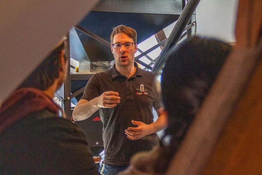 Bruges: History, Chocolate and Beer Walking Tour - Who should book this Bruges walk?
