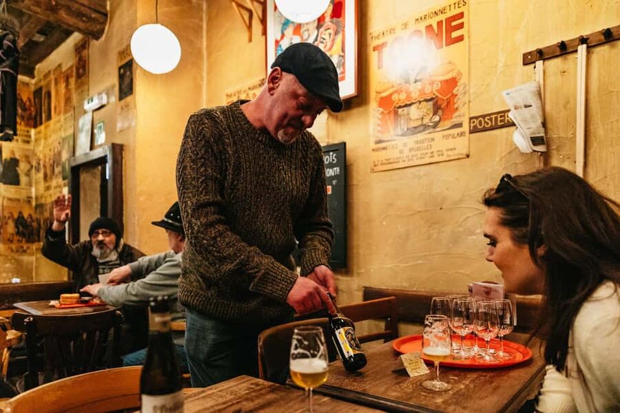 Brussels: Beer Tour with 6 Beers and 3 Chocolate Tastings - Six Belgian beers, three chocolates, and a better way to taste Brussels