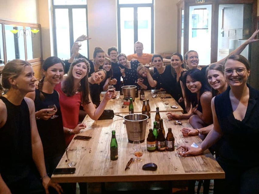 Brussels: Belgian Beer Tasting and Course at a Private Bar - What happens during the 75 minutes