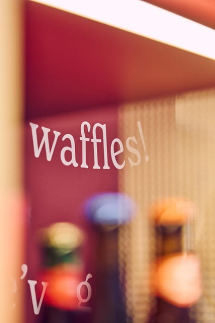 Brussels: Belgian Waffle Making Workshop with Beer Tasting - Who should book this experience?