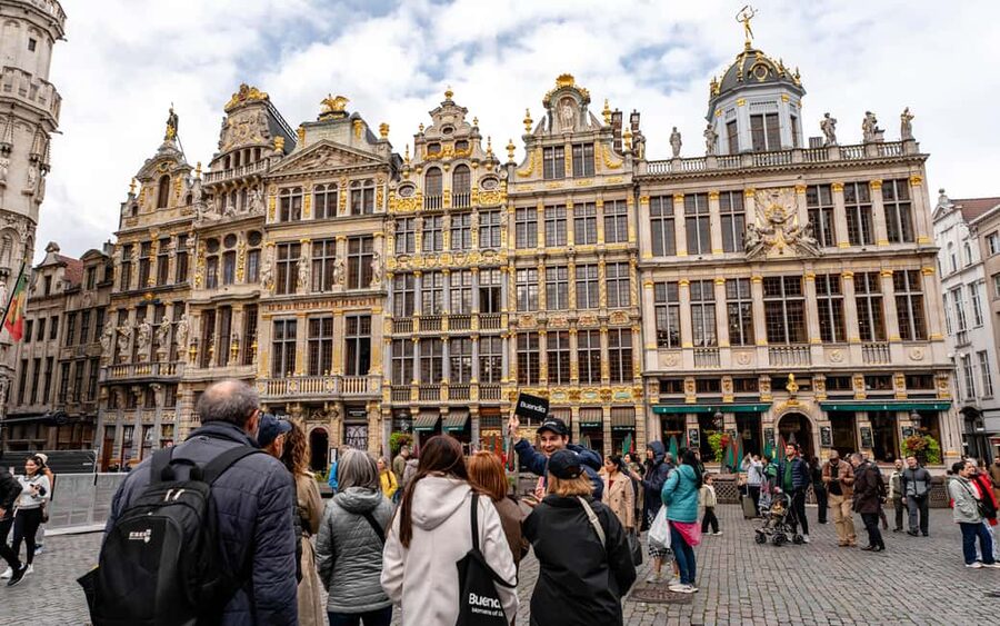 Brussels: Guided Walking Tour with Optional Beer Tasting - Starting beneath the ornate buildings of Grand Place