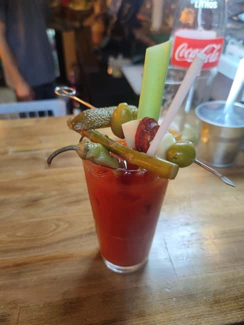 Budapest: 4-hour Bottomless Brunch w/ Cocktails & Craft Beer - Ruin Brew puts brunch in the middle of Budapest’s Jewish Quarter