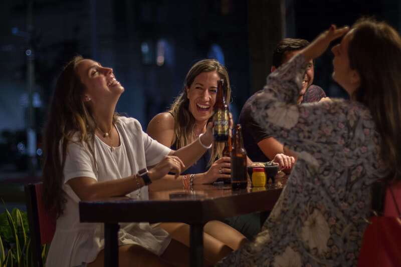 Cancún: Taco & Local Beer Tasting Tour with transportation - Stop two: Calle 31 Norte and the pleasure of comparison