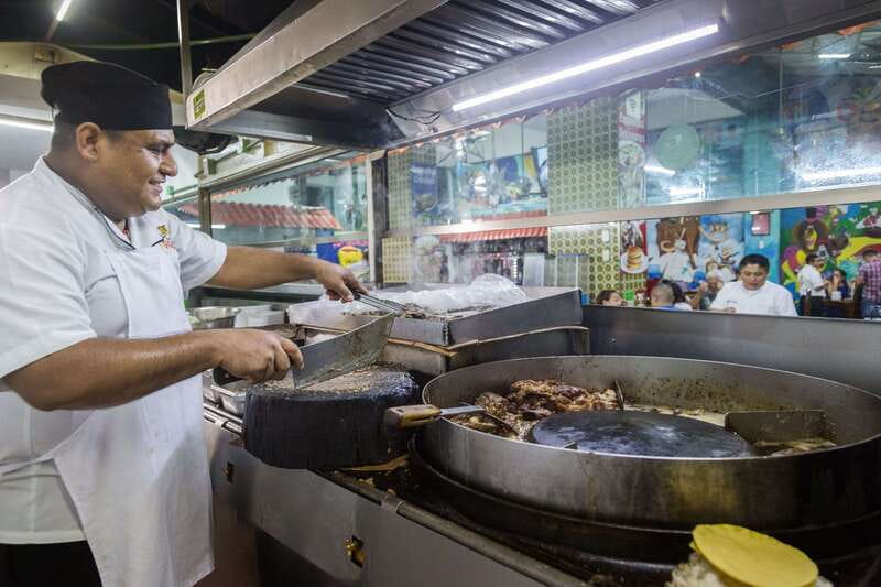 Cancún: Taco & Local Beer Tasting Tour with transportation - Stop three: Av. Yaxchilán and a more local side of Cancún