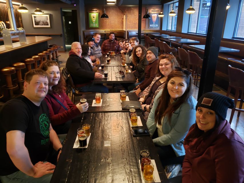 Chicago: Craft Brewery Tour by Barrel Bus - Who should book the Barrel Bus?