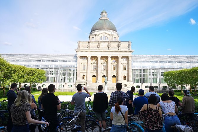 Classic Mike's Bike Tour daily @ 11.30 incl Beer Garden & Surfers - Starting at Marienplatz and the old center