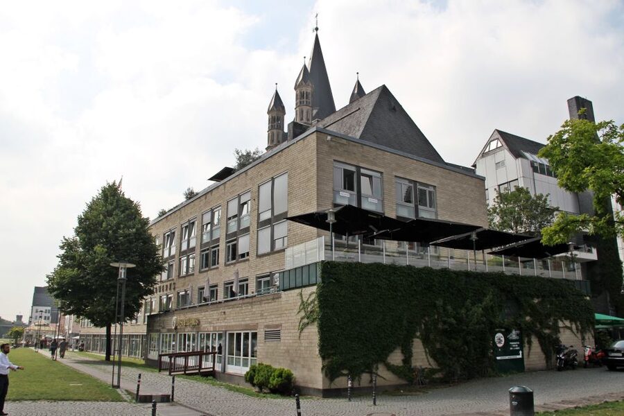 Cologne: Brewery Tour with Kölsch and Halven Hahn - The Halve Hahn Is the Tour’s Best Food Lesson