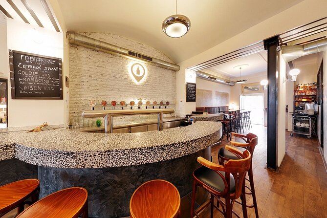 Craft Beer Tasting in Prague - Food that helps pace the beer