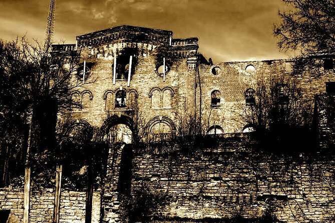 Darkside of Brewing Tour: Tales of Cincinnati's Haunted and Gruesome Past - The abandoned street overtaken by nature