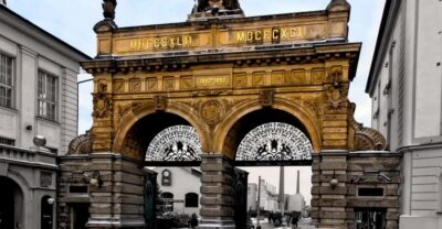 Day trip to Pilsner Urquell brewery and Bohemian glassworks