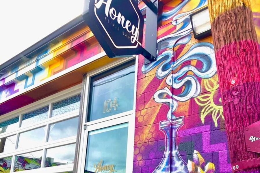 Denver Street Art & Murals Tour + Brewery Visit/Beer Tasting - From the market to Art Alley