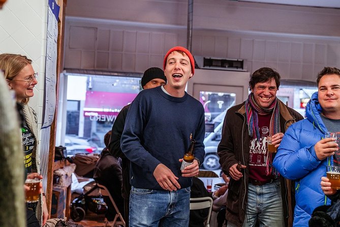 Discover our Brussels craft breweries with a local, passionate, young guide - Stop one: Lambic in a Brussels brown bar
