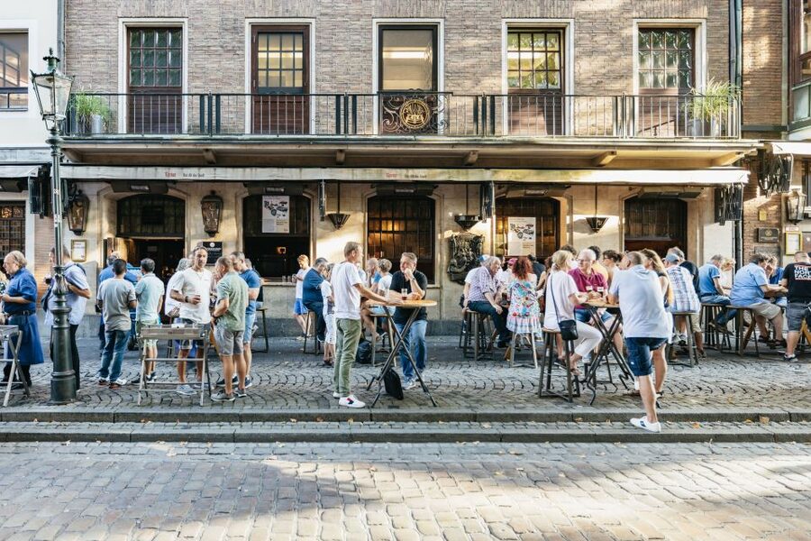 Düsseldorf: Altbier-Safari Beer Walking Tour - Five useful things to know before you book