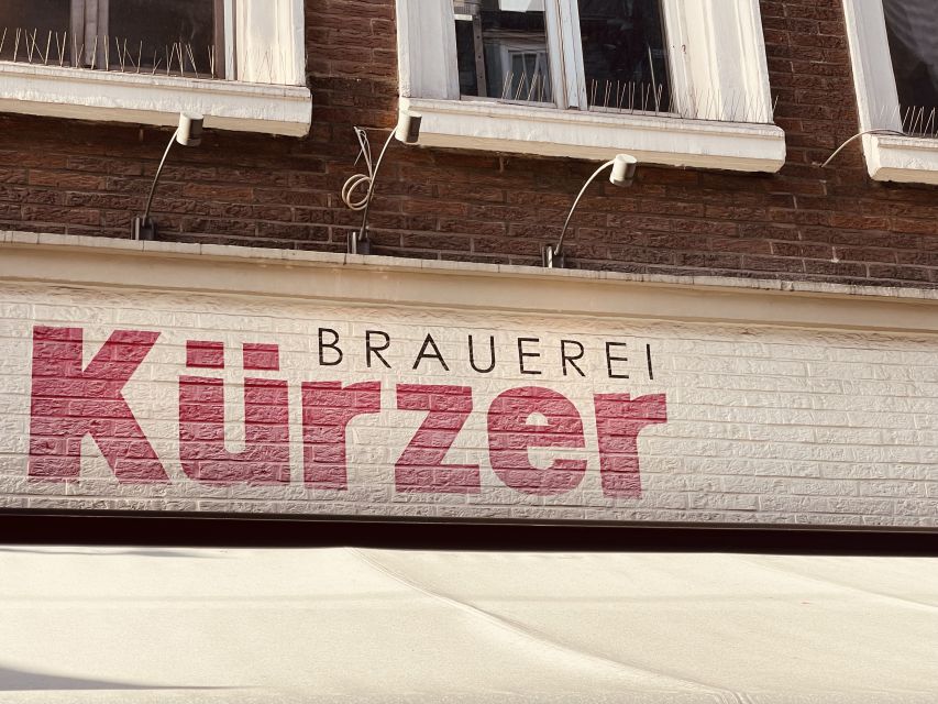 Düsseldorf: Altbier-Safari Beer Walking Tour - How the $43 price works out