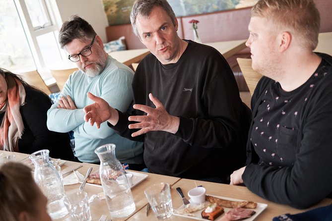 Funky Food & Beer Walk of Reykjavik - Traditional food and history - What the small group changes