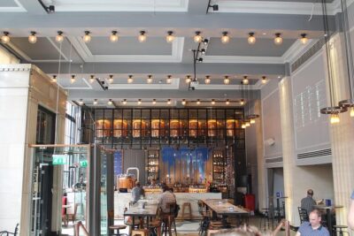 Pubs & History Walking Tour with Beer Tasting