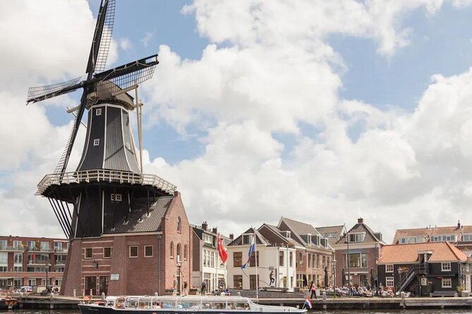 Haarlem: 90-minute Beer Tasting Cruise - The beer tasting and onboard food