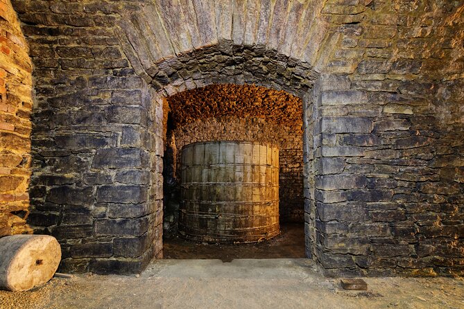 Hidden Brewery Caverns Tour in Cincinnati with Beer Tasting - Why Cincinnati’s old beer tunnels matter