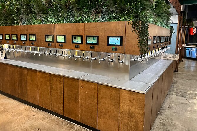Hidden Gems Beer Tasting Tour - Karl Strauss closes with a brewery-selected flight