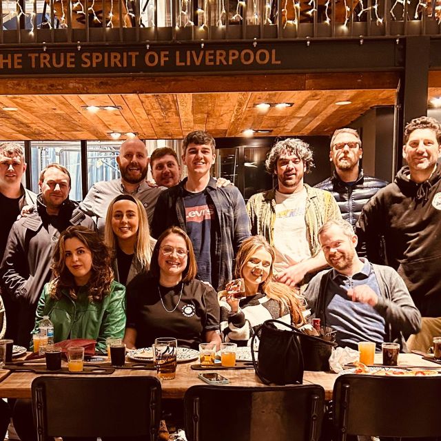 Liverpool: Brewery Bus Tour with 12 Beer and Pizza - Four breweries, one minibus, plenty of beer