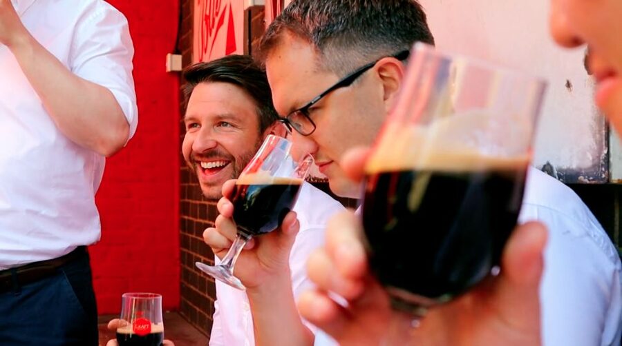 London: Secret Beer Tour - Learning how to taste beer, not just drink it