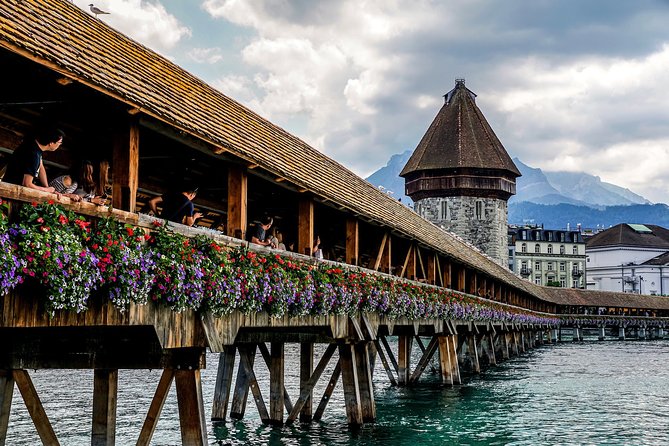 Lucerne Walking Tour and Beer Tasting - The old town, with stories instead of a checklist