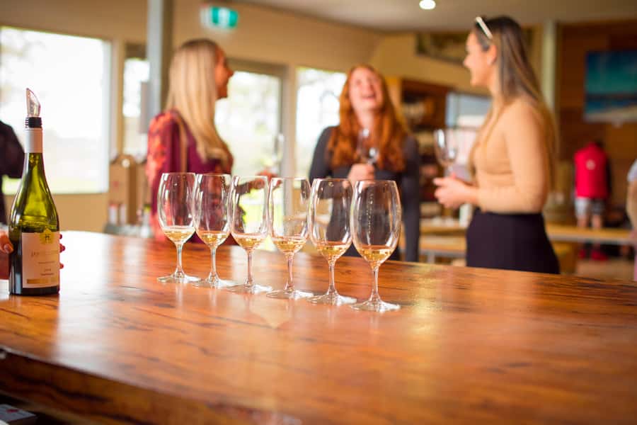 Margaret River: Winery Tour with Lunch and Brewery Visit - A barrel tasting adds real context