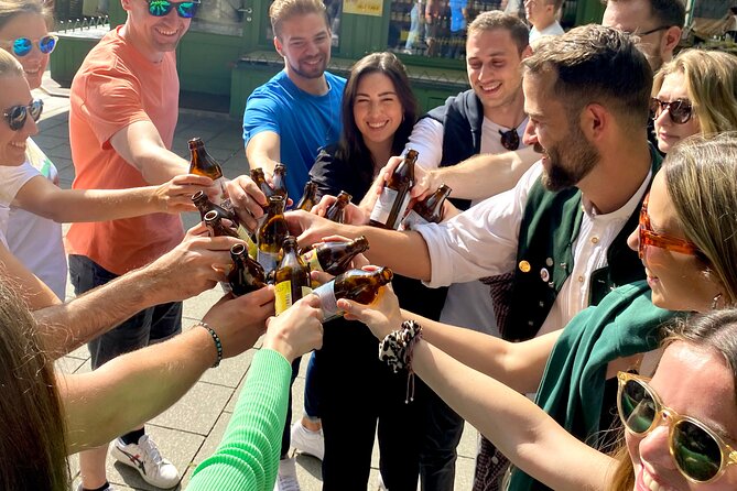 Munich Beer Tour with a Local Beer Expert - Entering the original Hofbräuhaus